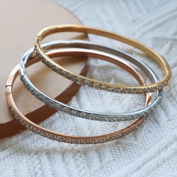 STAINLESS STEEL CLASSIC DIAMOND BANGLE - Picture 1 of 4